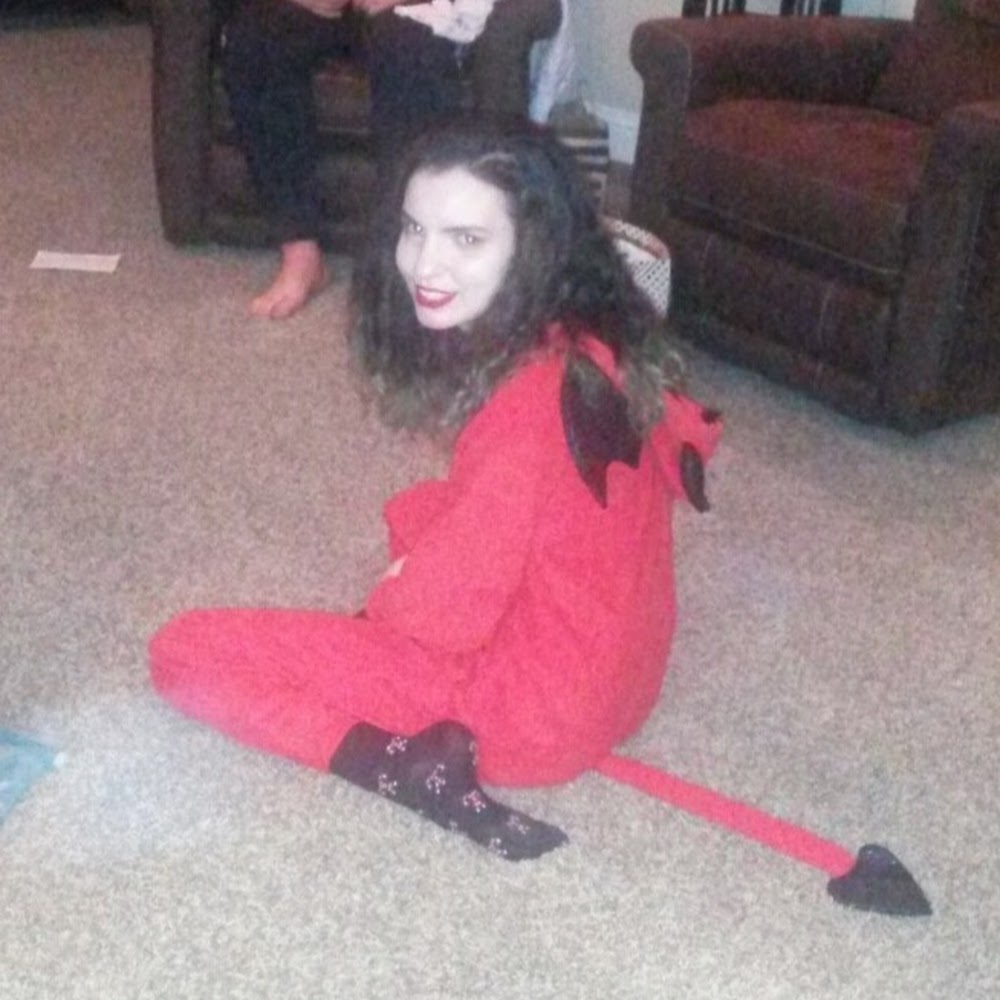 Meet your Posher, Olivia